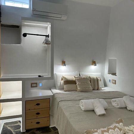 Mikri Kamara Suite Tripótamos Exteriör bild