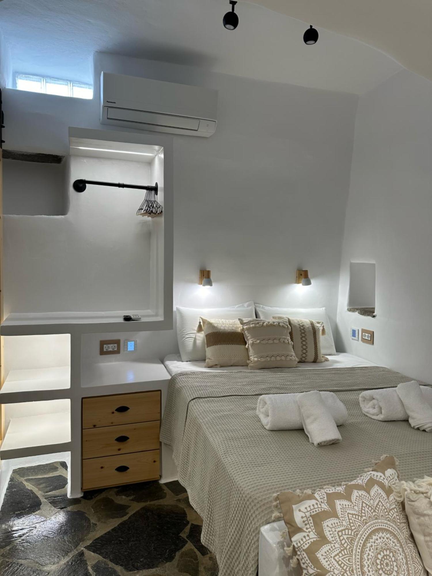 Mikri Kamara Suite Tripótamos Exteriör bild