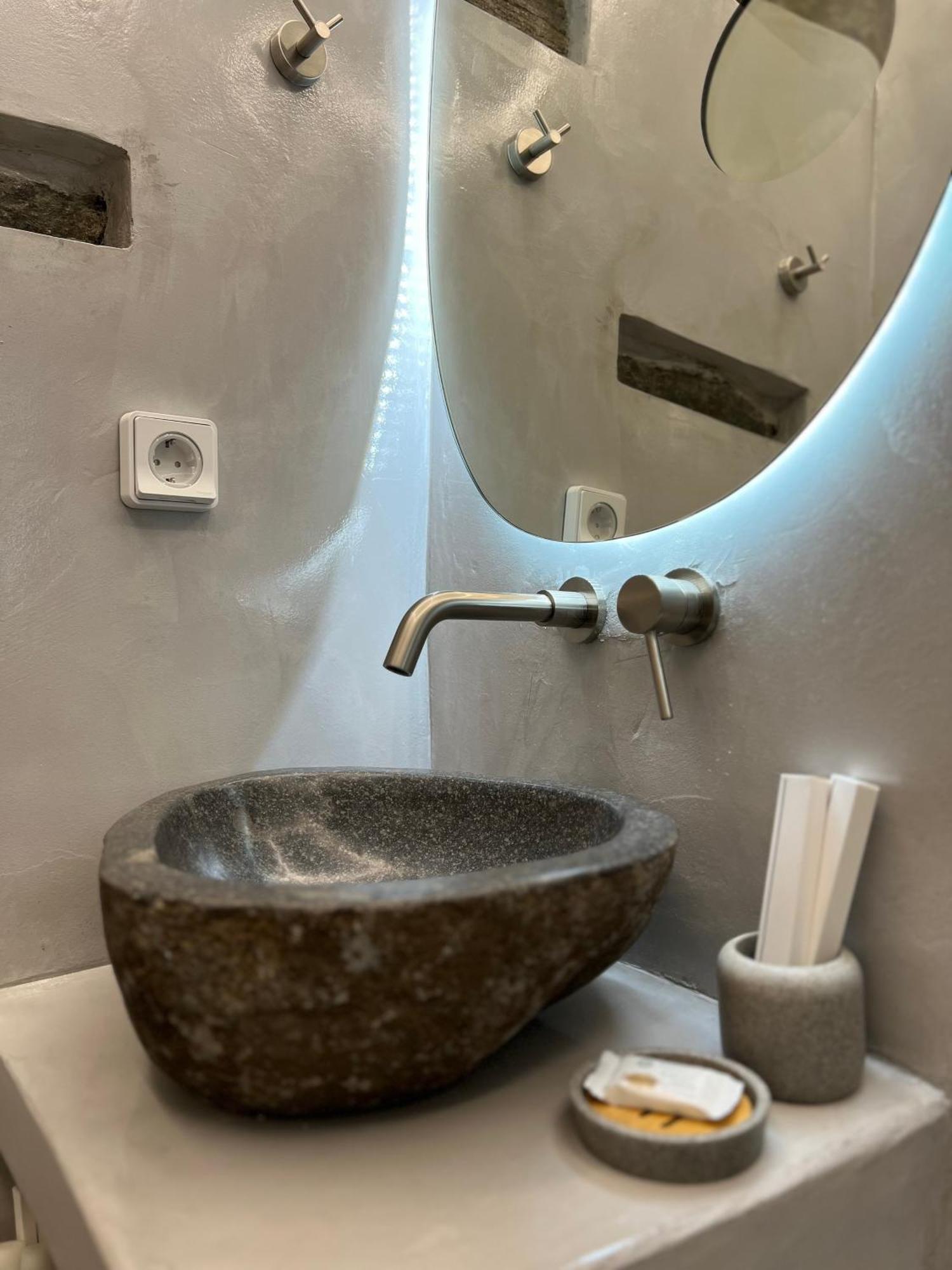 Mikri Kamara Suite Tripótamos Exteriör bild
