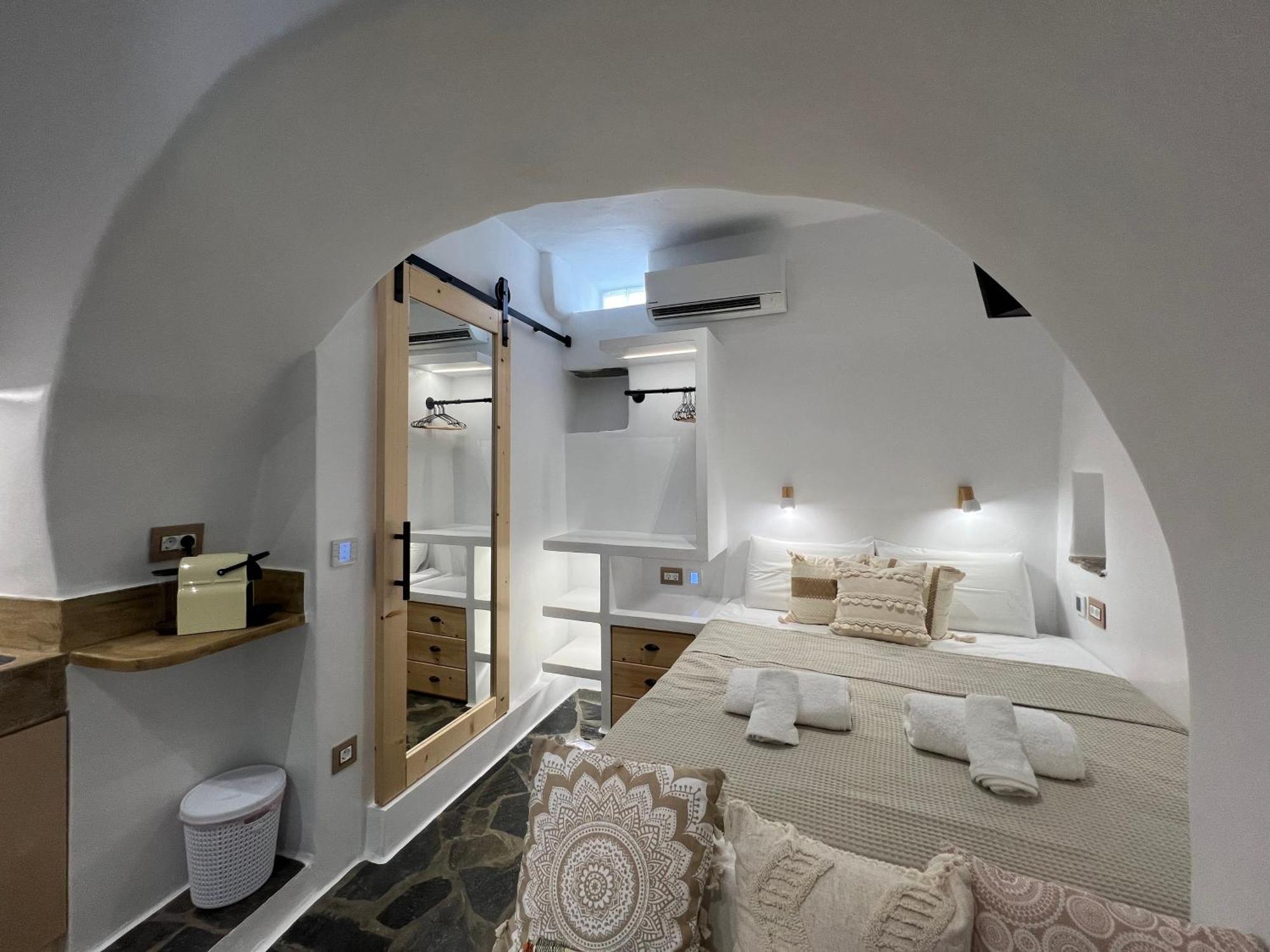 Mikri Kamara Suite Tripótamos Exteriör bild